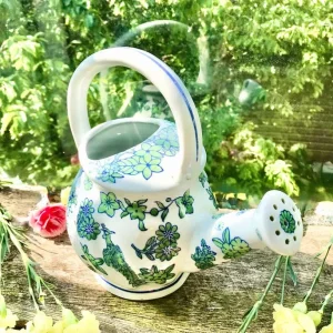 Vintage ceramic watering can with Chinese dragon - Image 3