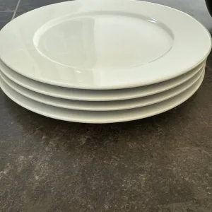 Kitchen plates and bowls - Image 4