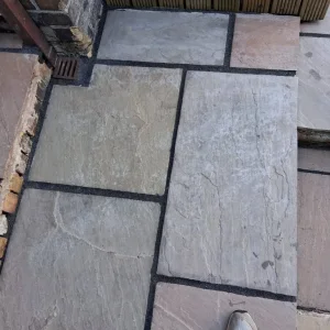 Pressure Washing for Driveways, Patios and Walls - Image 4