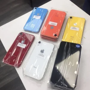 iPhone XR 64GB Unlocked - Image 2