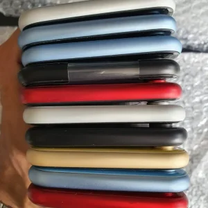 iPhone XR 64GB Unlocked - Image 3