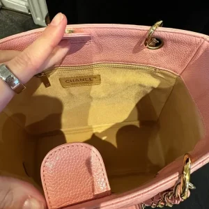 Chanel Petite Tote, with liner and dust bag - Image 8
