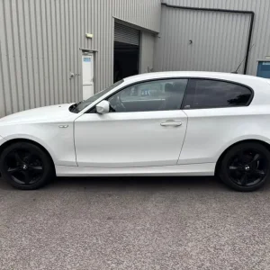 2010 BMW 116i Sport 3-door Hatchback - Image 4