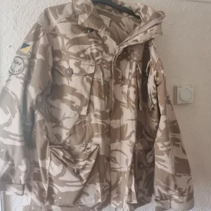 Mens army jacket size xl - Image 4