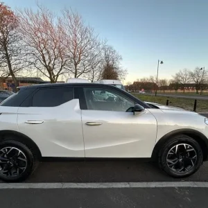 2019 DS 3 BlueHDI Prestige S/S Hatchback Diesel Manual - Image 6