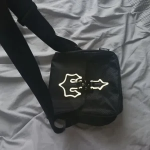 Trapstar man bag - Image 2