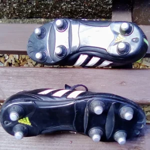 Children's Football Boots - Image 3
