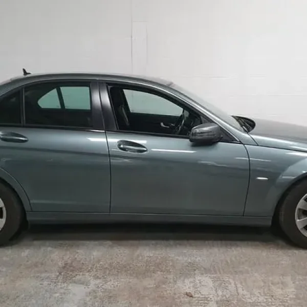 Mercedes-Benz C 180 Automatic