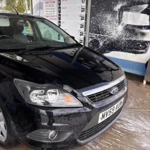 Ford Focus Zetec 2009 - Image 2