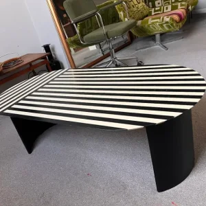 Coffee table - black and white stripe - 70s vibe - Image 2
