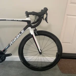 Ribble Gran Fondo Full Carbon Road Bike - Image 2