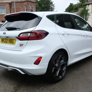 2022 Ford Fiesta ST-3 EcoBoost 1.5T 5-door, 12,000 miles, Frozen White - Image 4