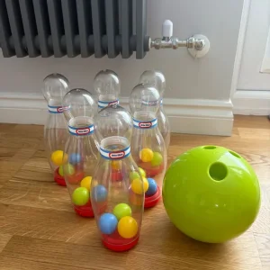 Little tykes bowling set