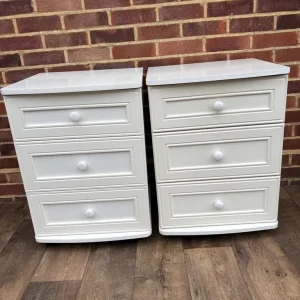 Two White Bedside Chests - Image 7