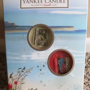 Yankee Candle Limited Edition glass wave melt warmer with 4 melts - Image 3