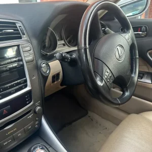 Lexus IS 250 2005 4-door saloon - Image 7