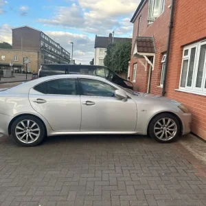 Lexus IS 250 2005 4-door saloon