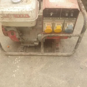 Honda EG3000X generator - Image 4