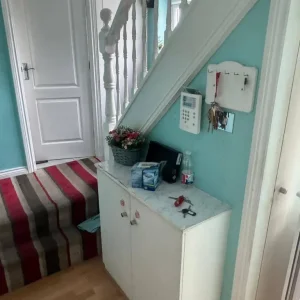 Private room in a garden house - Image 8