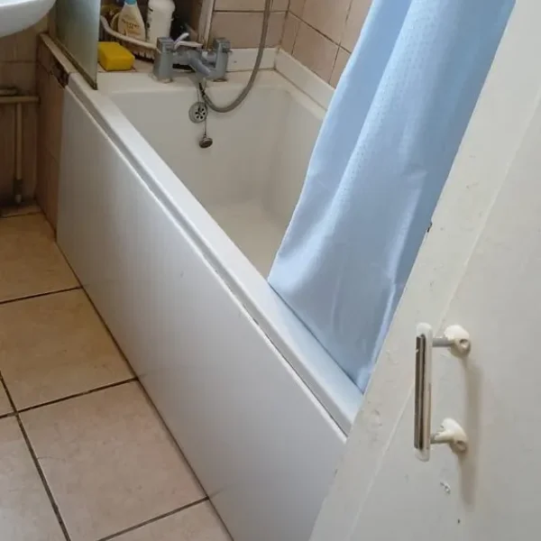 Box room in house