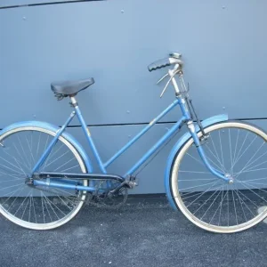 Vintage Ladies Fixie Bike, Blue, Single Speed, 1950s or Older - Image 2