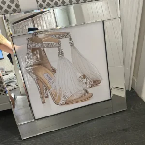 Designer mirrored pictures
