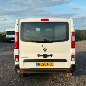 2020 Renault Trafic 2.0 dCi Energy 28 Sport Panel Van - Image 7