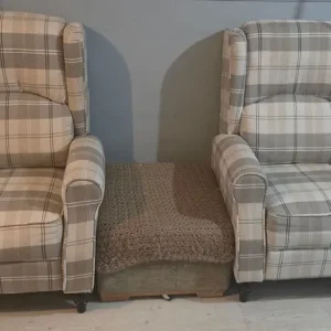 2 manual recliner armchair chairs - Image 2