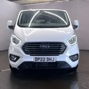 2022 Ford Tourneo Custom 2.0 EcoBlue Titanium Minibus - Image 3