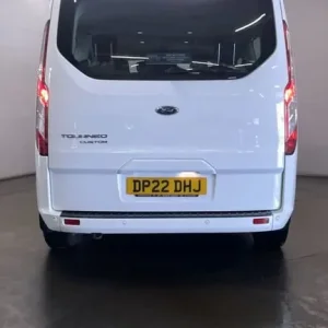 2022 Ford Tourneo Custom 2.0 EcoBlue Titanium Minibus - Image 7