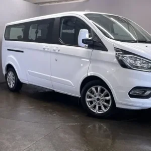 2022 Ford Tourneo Custom 2.0 EcoBlue Titanium Minibus