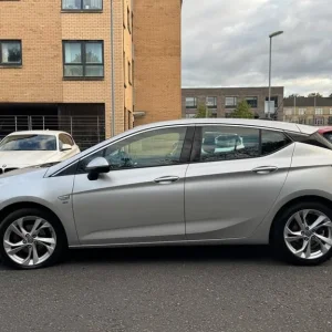 2016 Vauxhall Astra 1.4 Manual Hatchback - Image 3