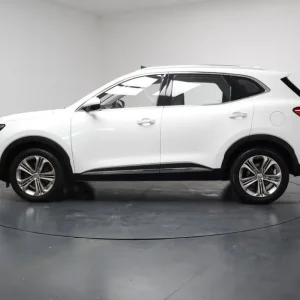 2020 MG HS 1.5 T-GDI Exclusive Estate – Arctic White, Black Leather & Suede, Manual - Image 8