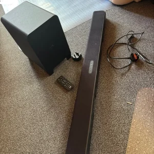 Polk Signa S4 Soundbar with Subwoofer and Remote - Image 4