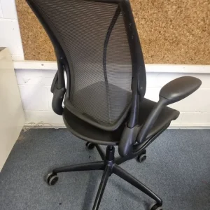 Black Humanscale Diffrient World Mesh Back Ergonomic Office Swivel Desk Chairs 10 Available - Image 8