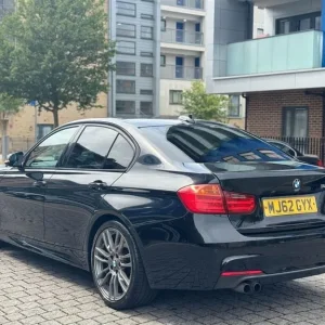 2012 BMW 3 Series 2.0M Sport Manual 4-door Saloon - Image 5