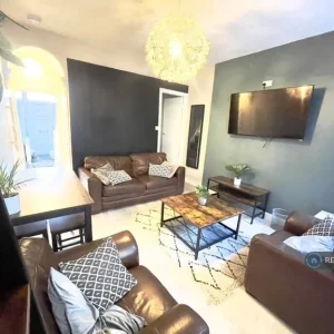1 bedroom in Watford Street, Newton-Stewart, Dumfries and Galloway - Image 7