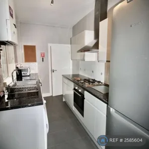 1 bedroom in Watford Street, Newton-Stewart, Dumfries and Galloway - Image 8
