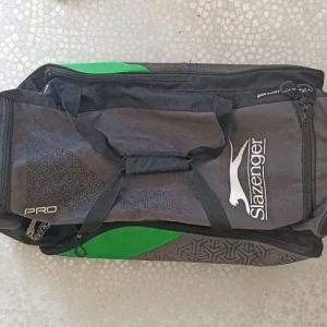 Slazenger Pro Wheelie Bag