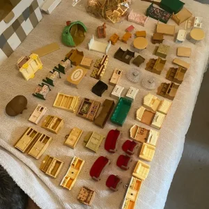 Sylvanian Families Huge furniture and accessories bundle - Image 5