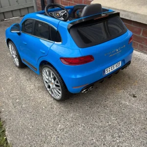 Electric ride-on car - Image 2