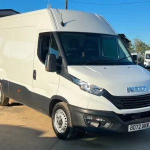 2022 Iveco Daily 2.3D HPI 14V 35S 3520 Panel Van 5dr Diesel Manual MWB High Roof Euro 6 (s/s Pane... - Image 2