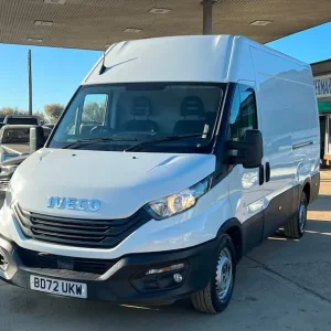 2022 Iveco Daily 2.3D HPI 14V 35S 3520 Panel Van 5dr Diesel Manual MWB High Roof Euro 6 (s/s Pane... - Image 7