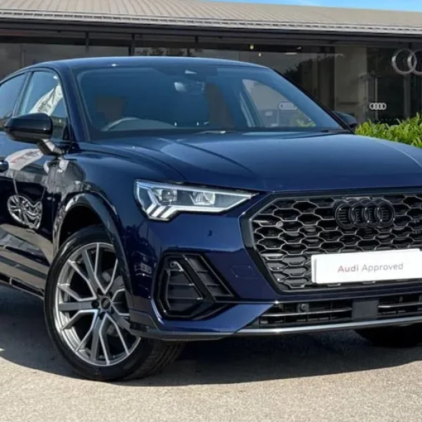 2024 Audi Q3 Black Edition 35 TDI 150 PS S tronic SUV DIESEL Automatic