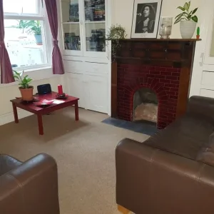 A large double bedroom in shared house Coronation Avenue, Bath. - Image 7