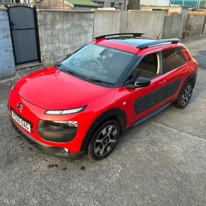 Citroen, C4 CACTUS, Hatchback, 2015, Manual, 1199 (cc), 5 doors - Image 4