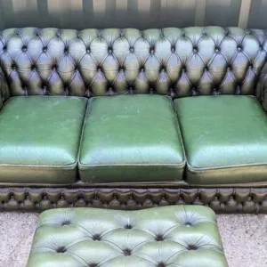 Classic Parliament green chesterfield 4-piece suite