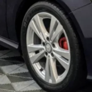 Mercedes 17” genuine alloys with tyres