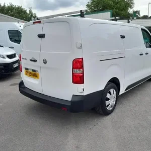 2020 Vauxhall Vivaro L2 2900 1.5D 100PS DYNAMIC H1 Medium Van Diesel Manual - Image 6