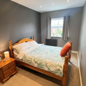 Beautiful room in ottery-st-mary